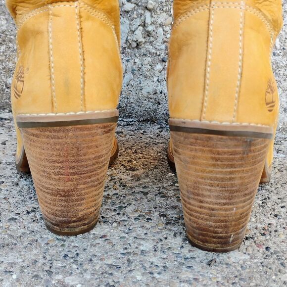 Women's Timberland Lace-Up Block-Heel Boots Size 8W - Picture 8 of 13